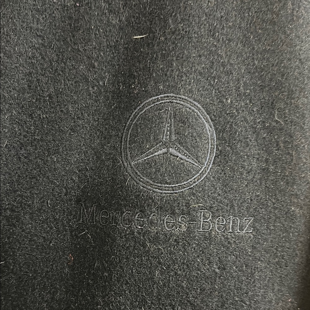 Mercedes-Benz Men's Jacket - Picture 2 of 8